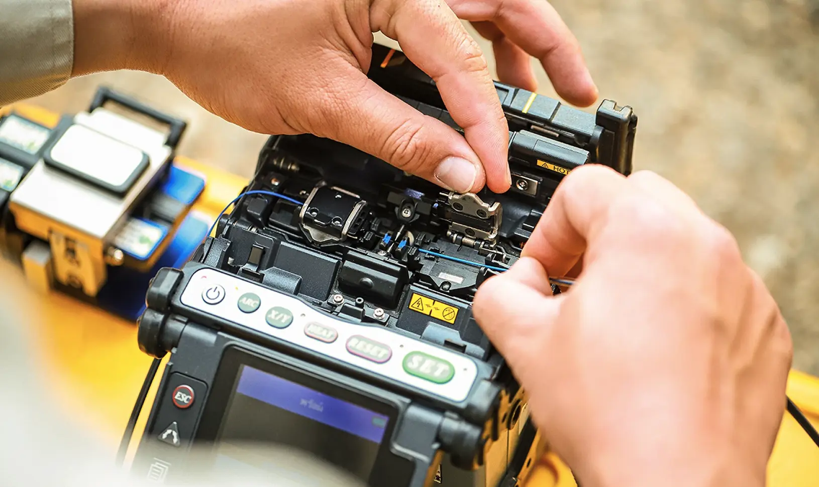 Fusion splicing and fibre termination